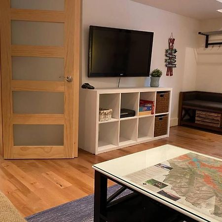 גולדן Hideaway On Quartz - 1Bed 1Bath Suite מראה חיצוני תמונה